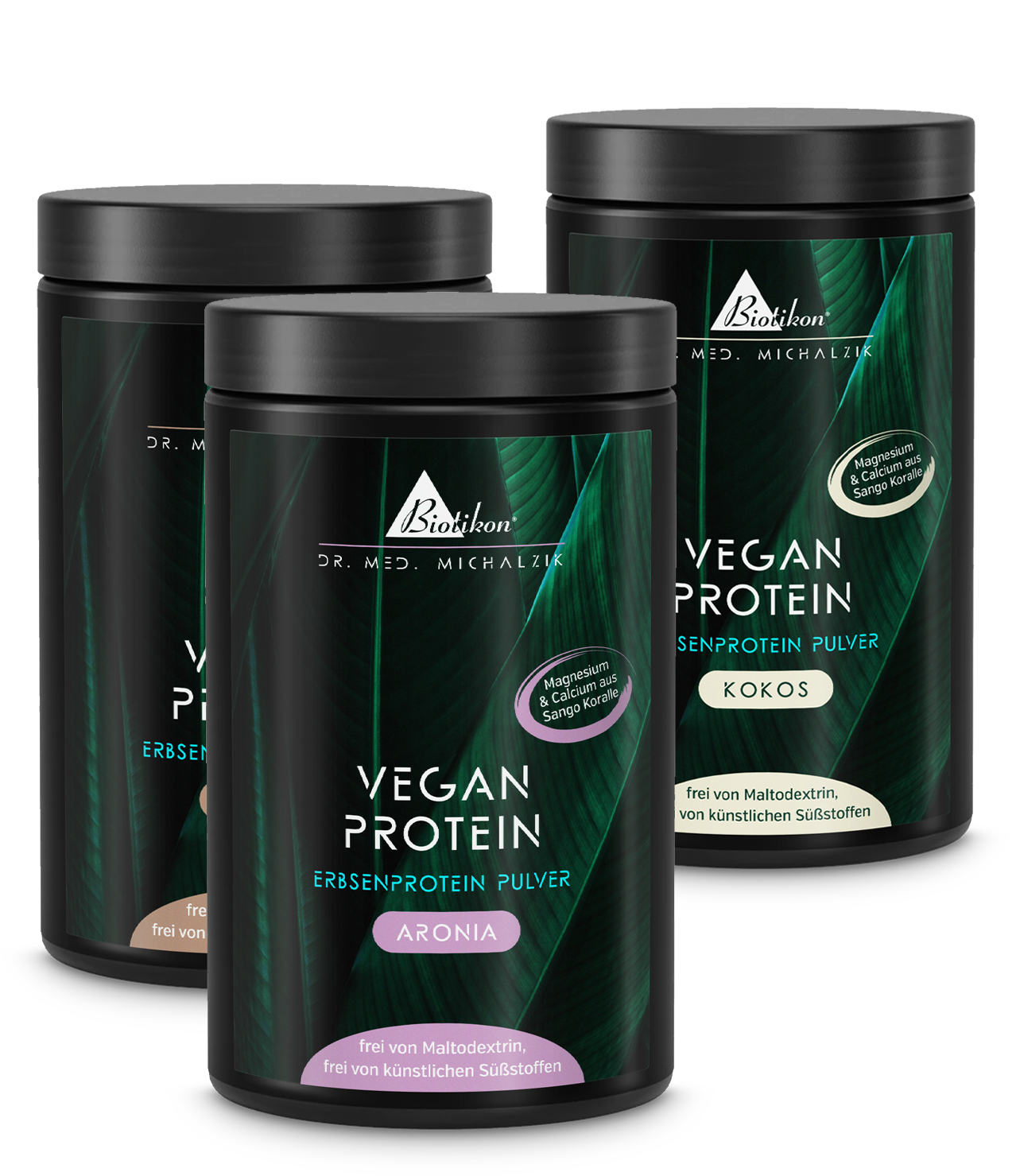 Tre barattoli di polveri proteiche vegetali in diversi gusti: Aronia, Cacao e Cocco.